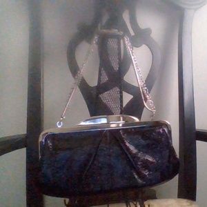 black clutch wallet
